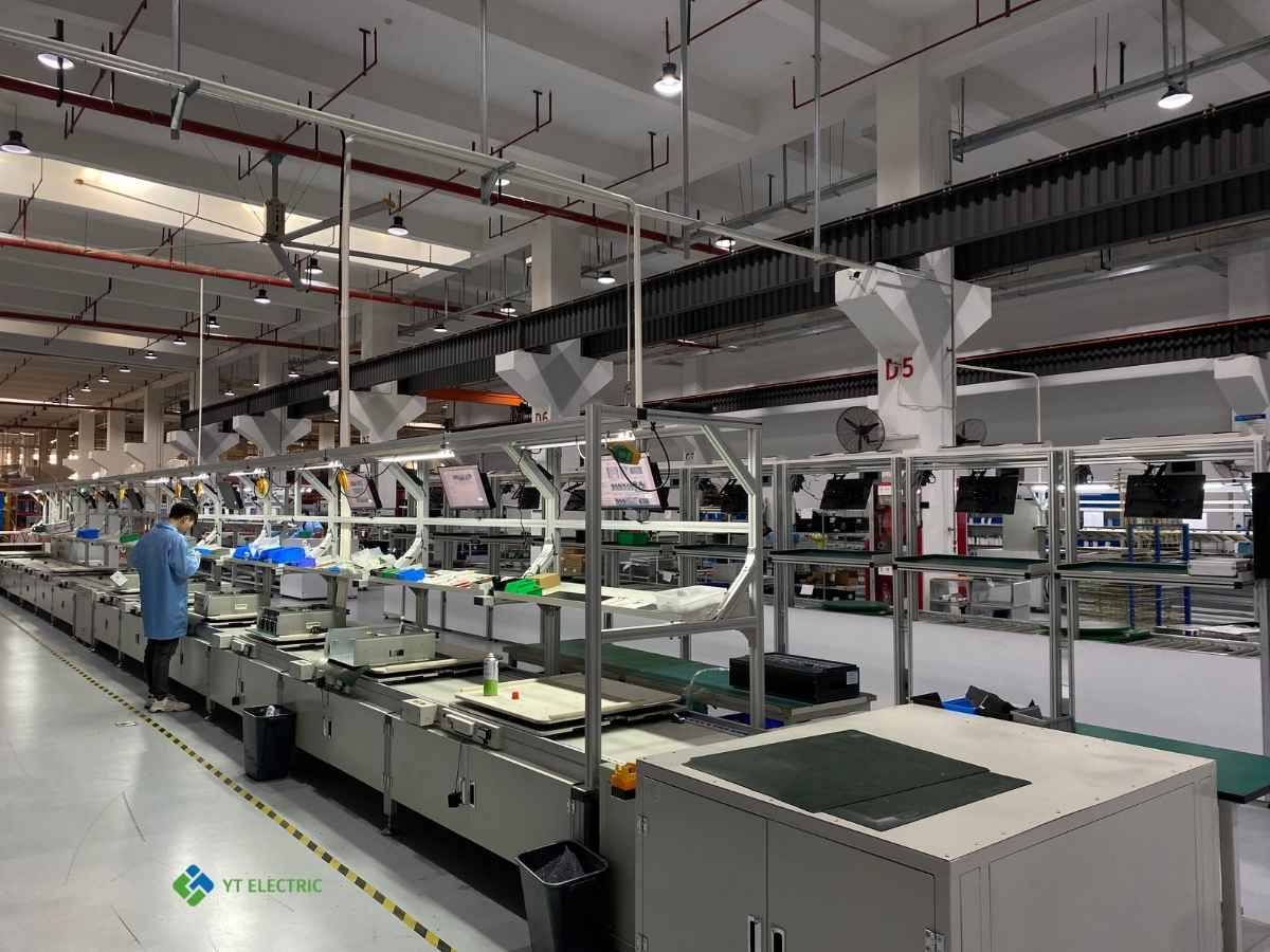 Why Every PV Plant Needs SVG for Grid Stability